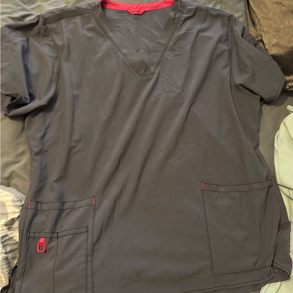 Carhartt scrub top